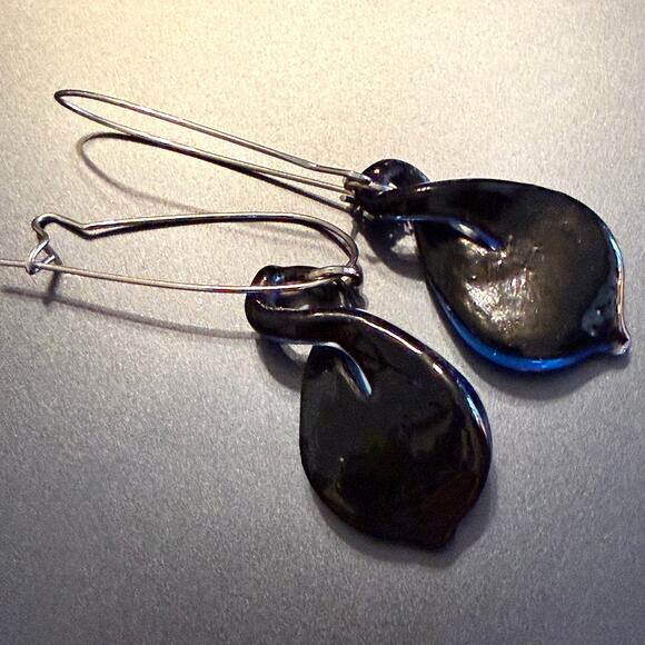 Artisan Handcrafted Blue Twist Glass Beaded Drop Earrings - Picture 4 of 7